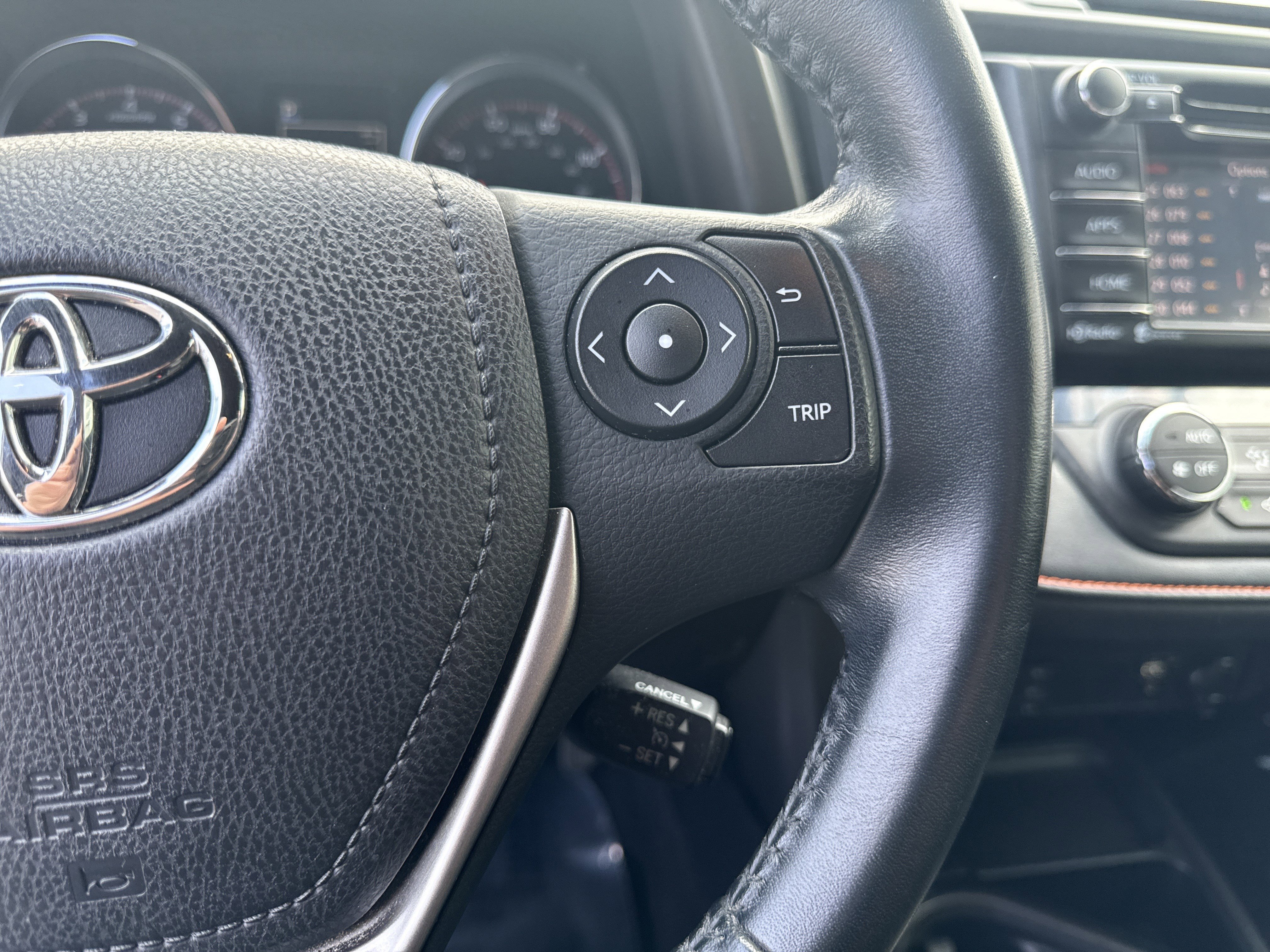 Used 2016 Toyota RAV4 SE FWD image 21