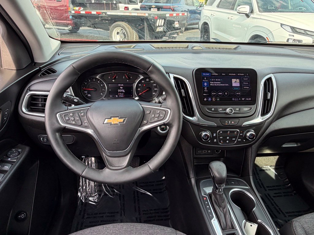 Used 2023 Chevrolet Equinox LT FWD image 16