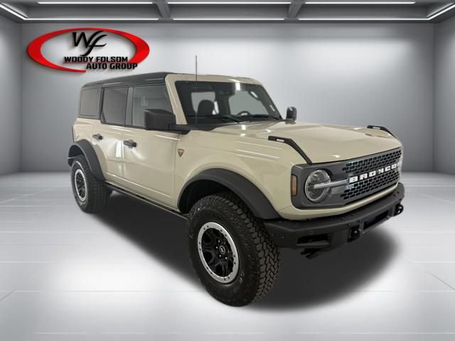 New 2026 Ford Bronco Badlands image 3
