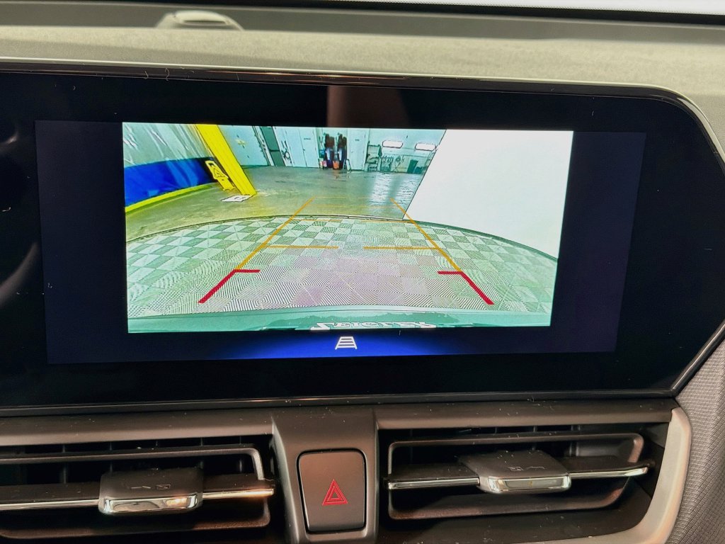 Used 2025 Chevrolet TrailBlazer LS w/ LS Convenience Package FWD image 13