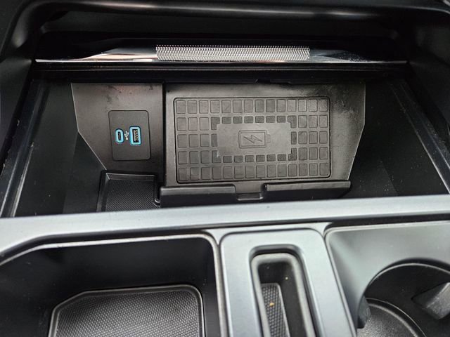 Used 2022 Ford F150 Lariat w/ Equipment Group 502A High image 33