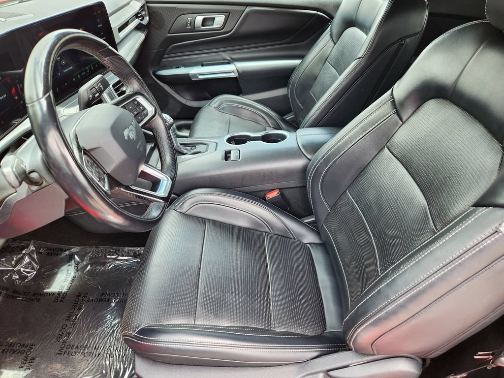 Used 2024 Ford Mustang Premium RWD image 4