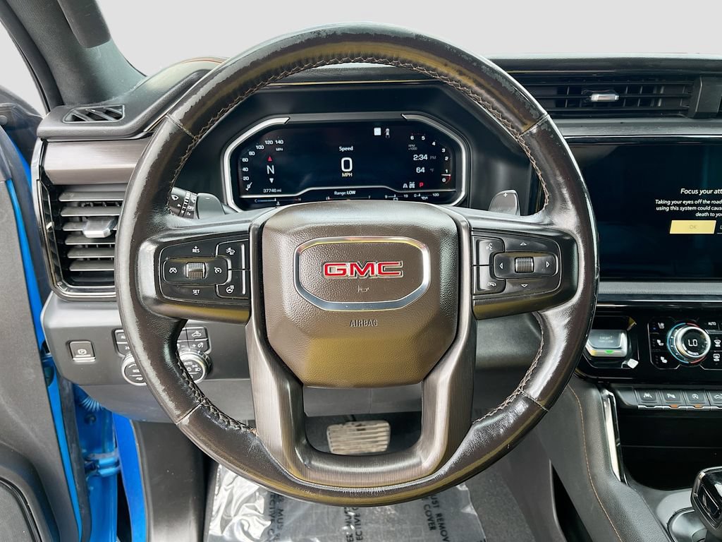 Used 2023 GMC Sierra 1500 AT4 w/ AT4 Preferred Package AWD/4WD image 11