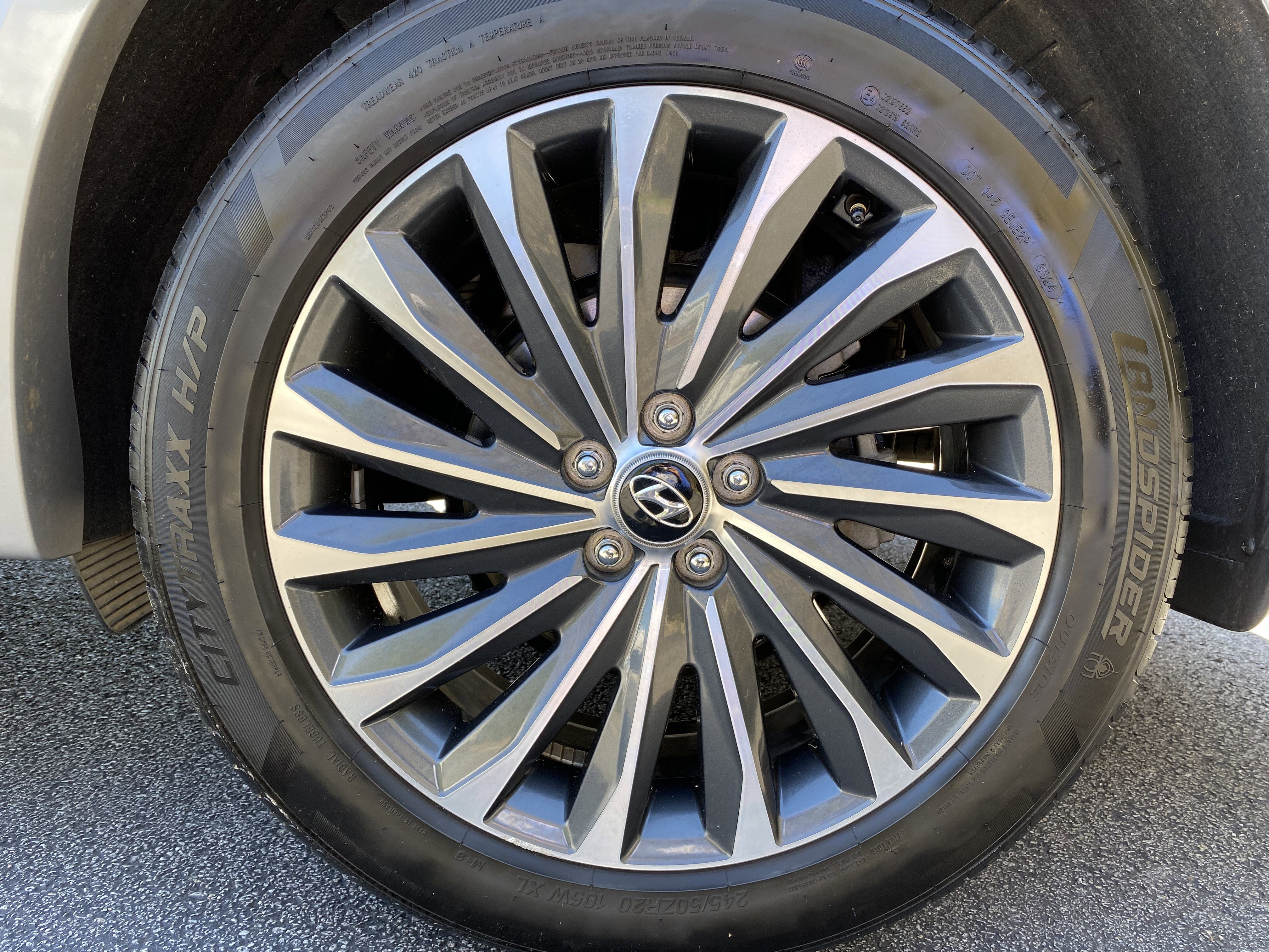 Used 2023 Hyundai Palisade Calligraphy image 44