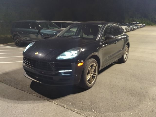Used 2021 Porsche Macan AWD/4WD image 1