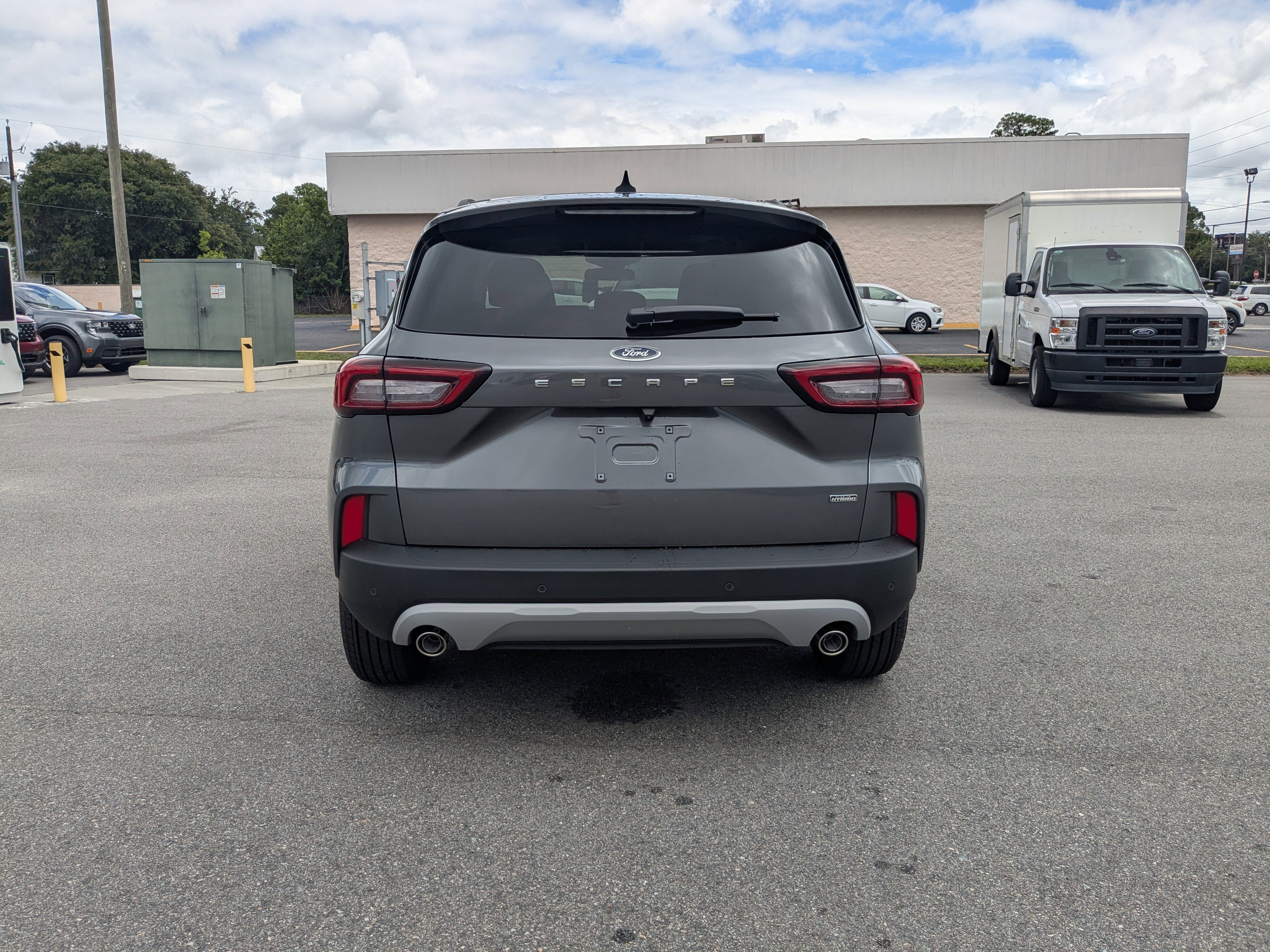 New 2025 Ford Escape SE image 5