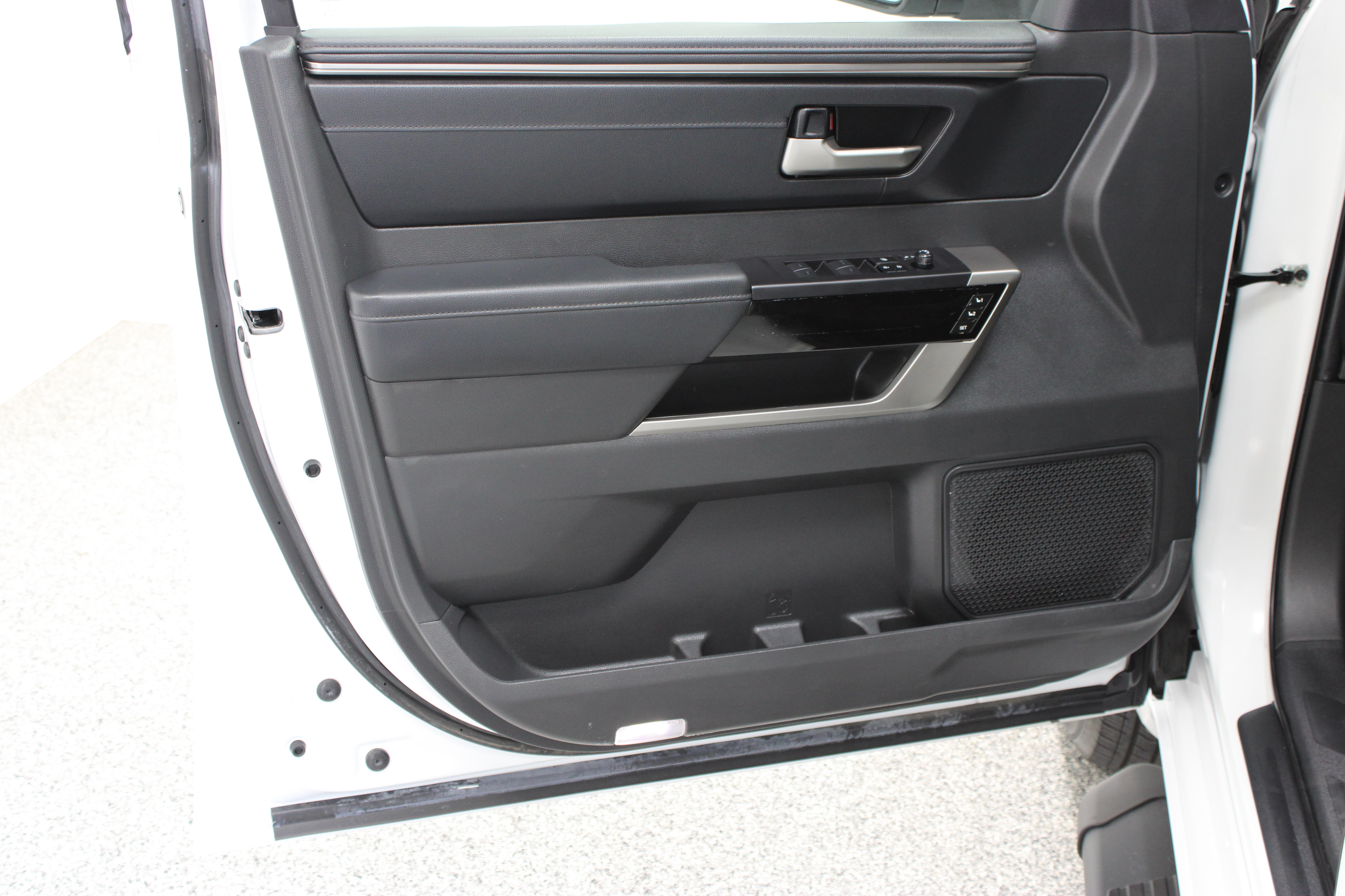 Used 2024 Toyota Tundra Limited RWD image 13