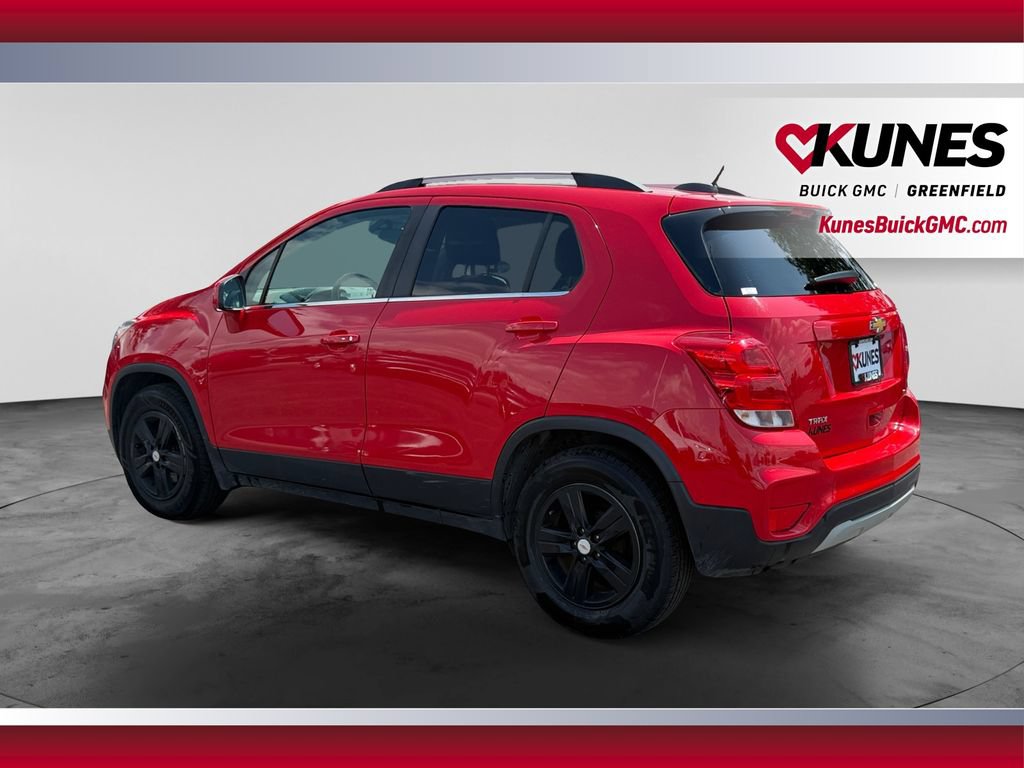 Used 2020 Chevrolet Trax LT w/ LT Convenience Package FWD image 8