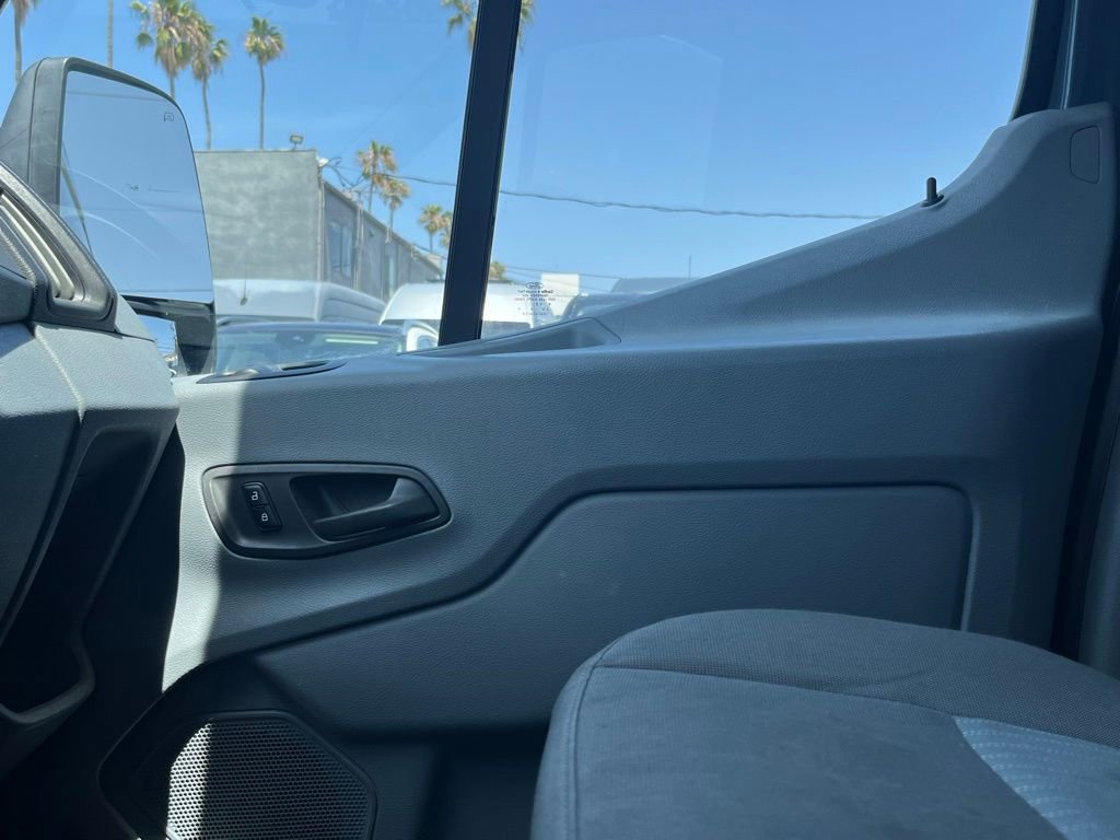 Used 2019 Ford Transit 250 148 High Roof Extended RWD image 19
