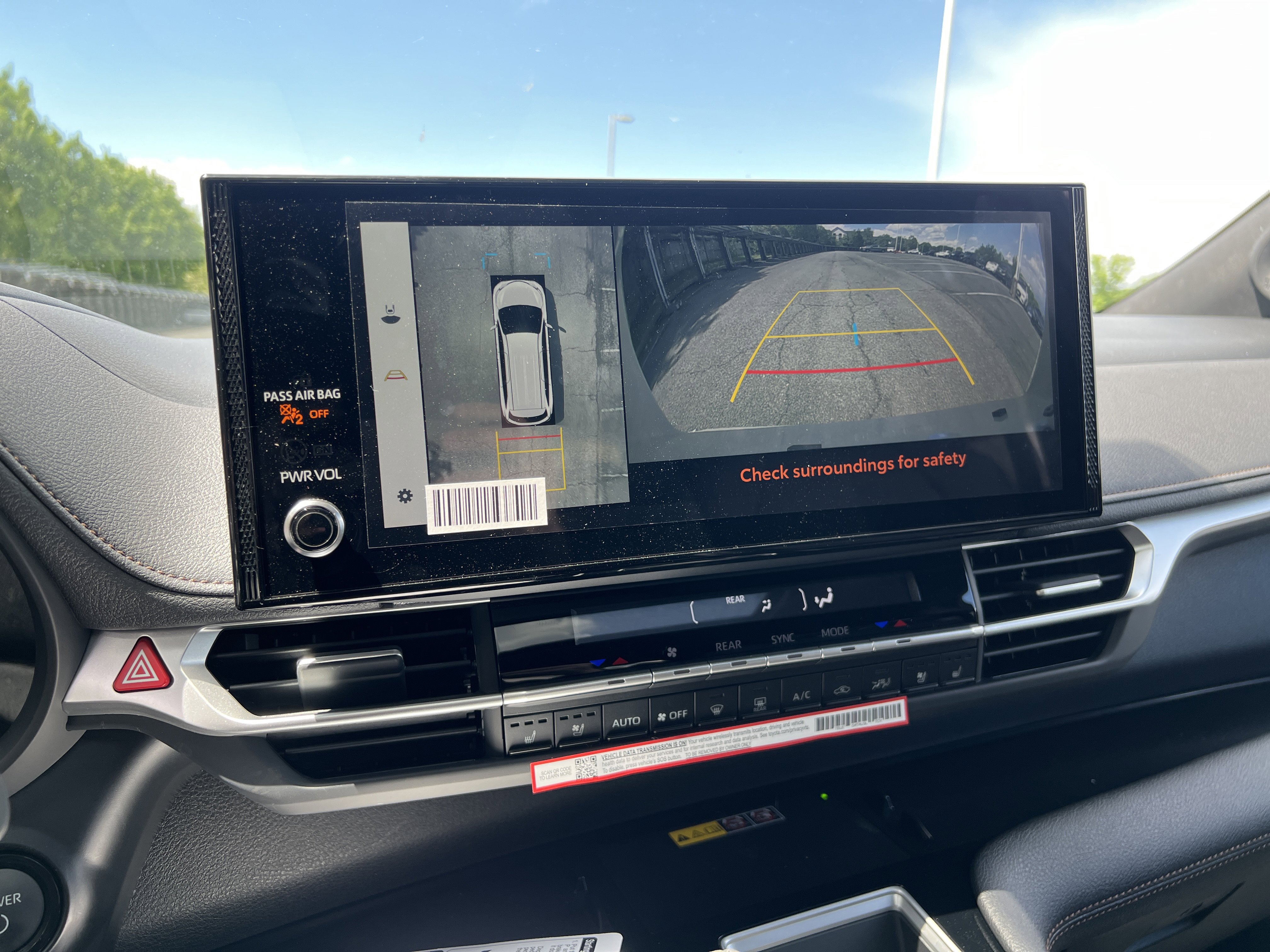 New 2026 Toyota Sienna Platinum image 21