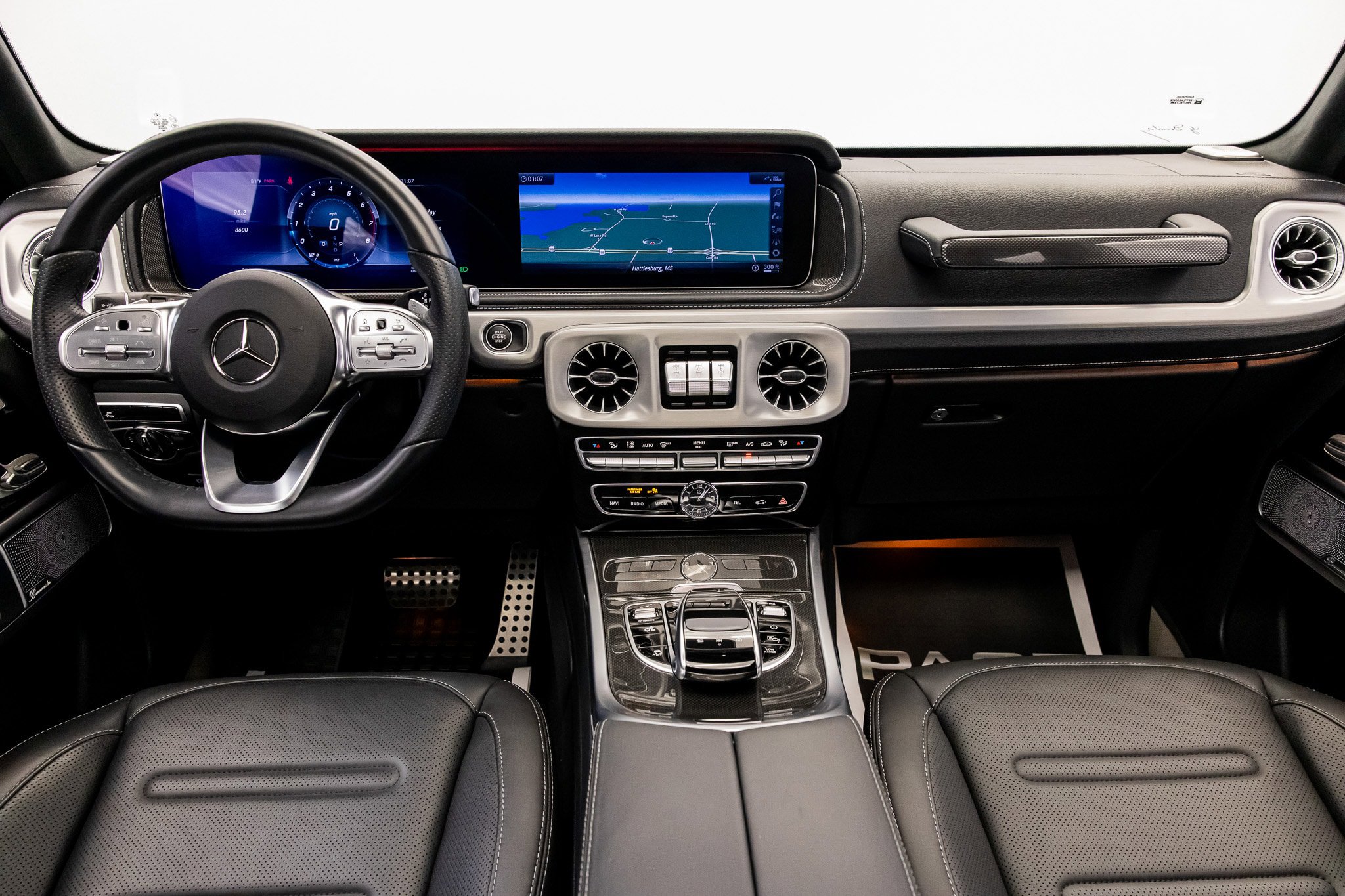 Used 2023 Mercedes-Benz G 550 image 46