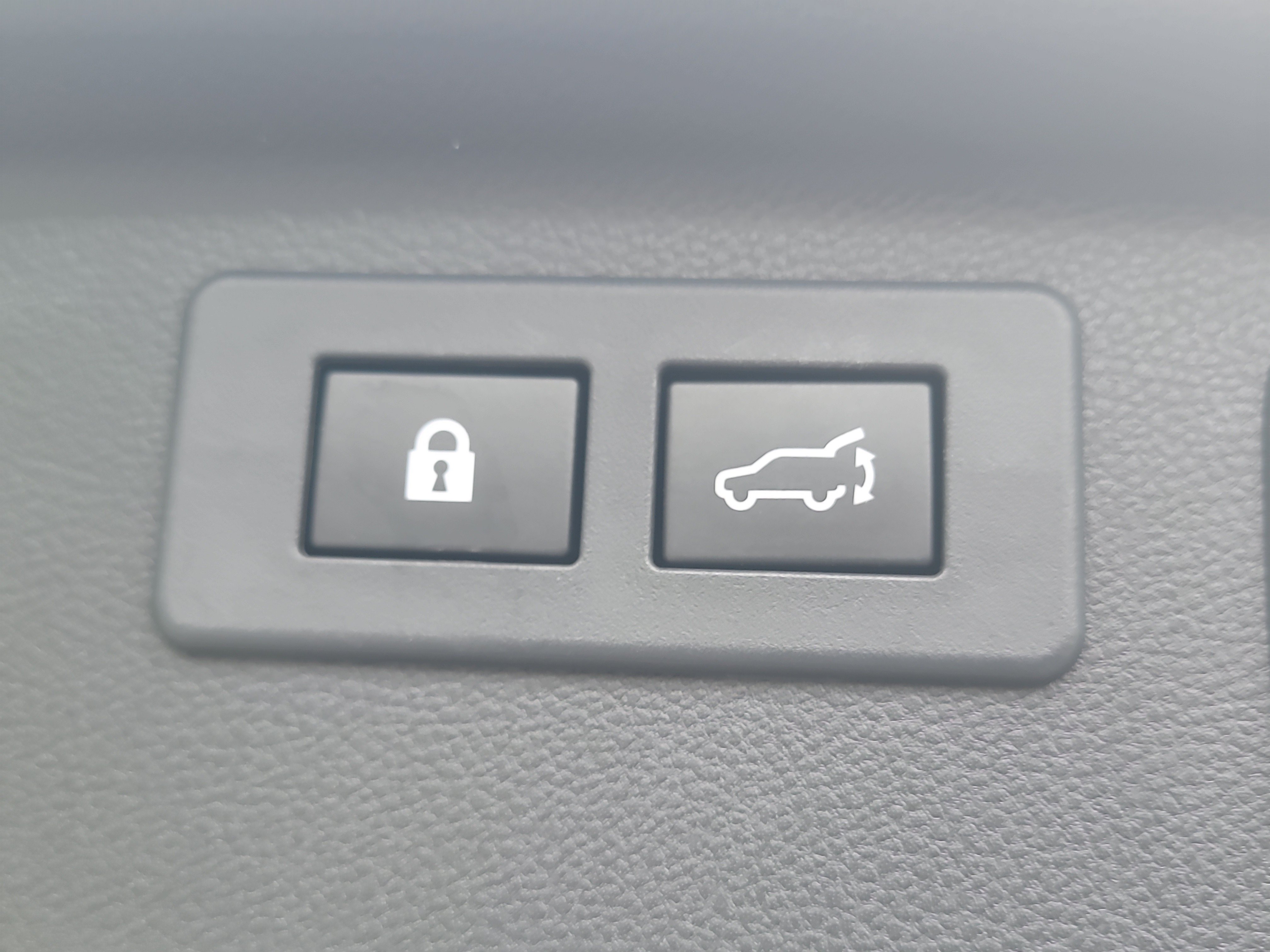 Used 2020 Subaru Forester Premium AWD/4WD image 12