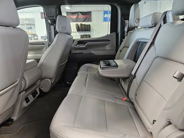 Used 2024 GMC Sierra 1500 SLT image 21