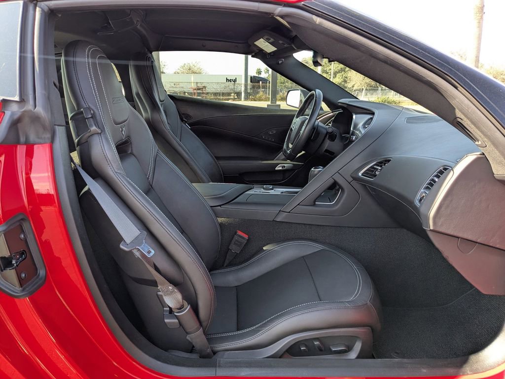 Used 2016 Chevrolet Corvette Z06 w/ 2LZ Preferred Equipment Group image 15