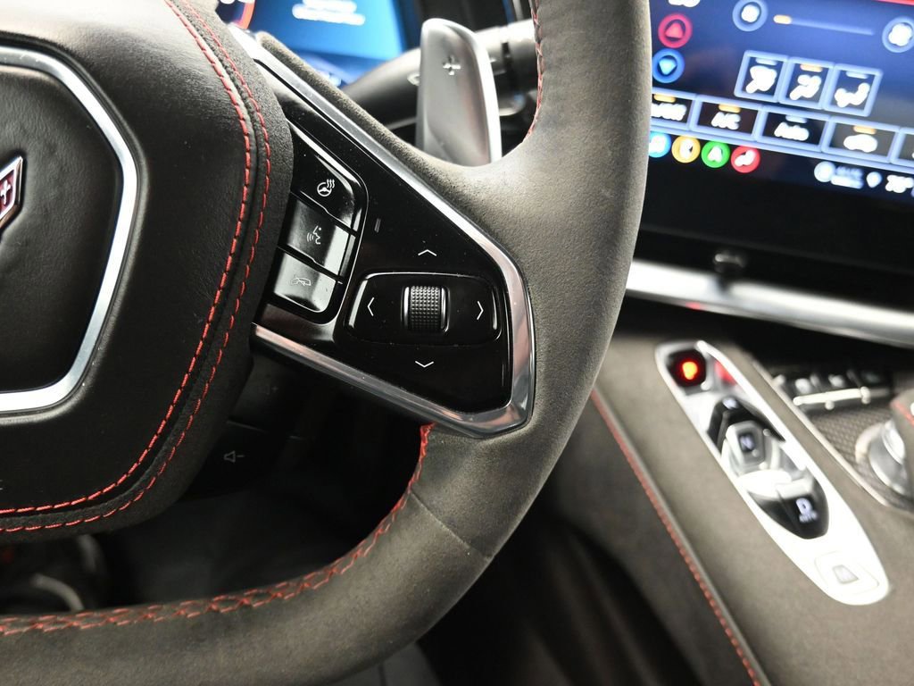 Used 2022 Chevrolet Corvette Stingray Premium Cpe w/ Z51 Performance Package image 23