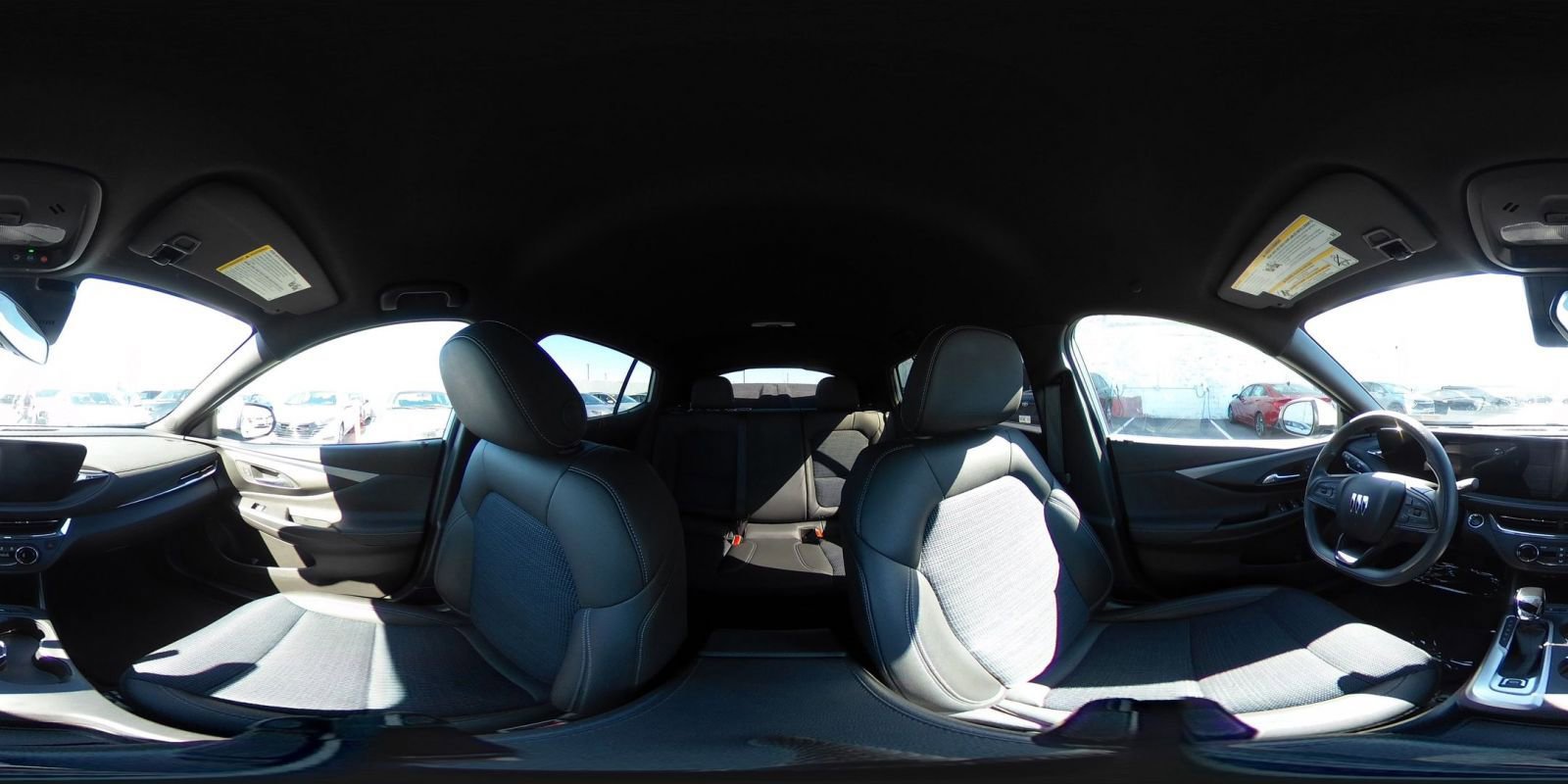 Used 2025 Buick Envista Preferred image 42