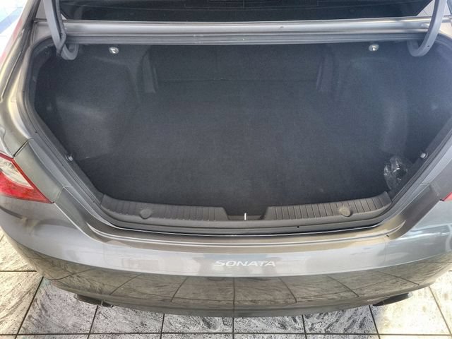 Used 2013 Hyundai Sonata SE FWD image 22