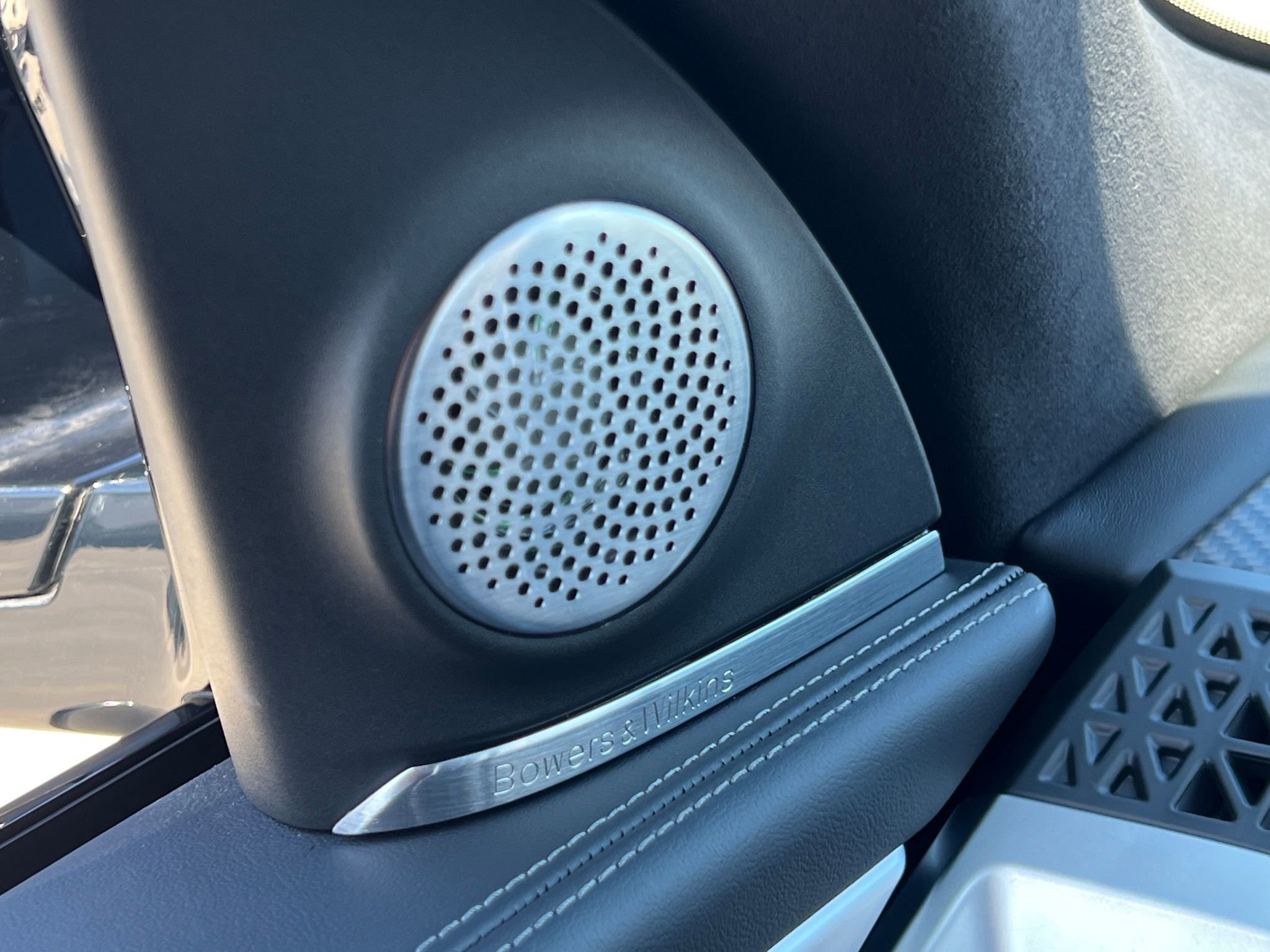 Used 2025 BMW XM image 36