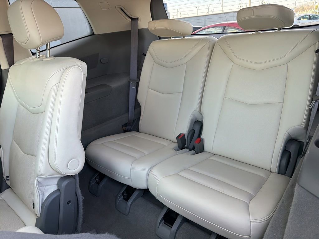 Used 2021 Cadillac XT6 Premium Luxury image 18