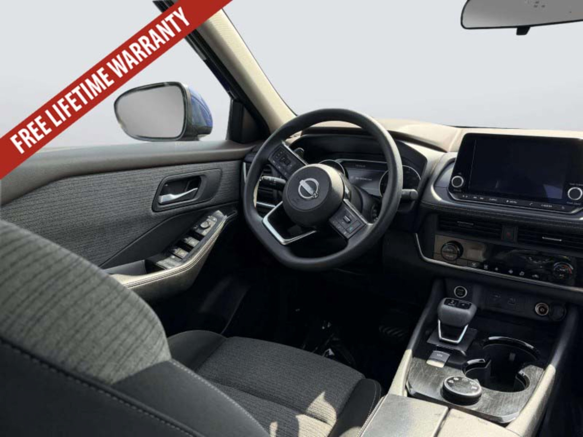 Used 2023 Nissan Rogue SV AWD/4WD image 14