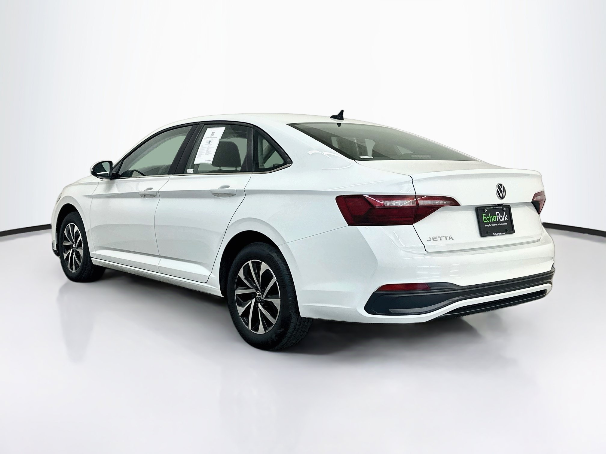 Used 2024 Volkswagen Jetta S FWD image 5