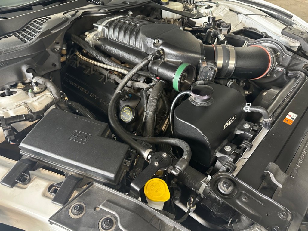 Used 2017 Ford Mustang Shelby GT350 w/ Electronics Package RWD image 12