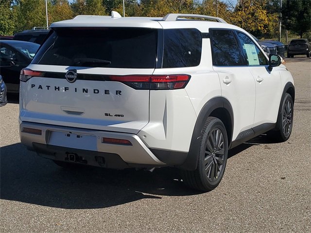 New 2025 Nissan Pathfinder SL w/ SL Premium Package image 4