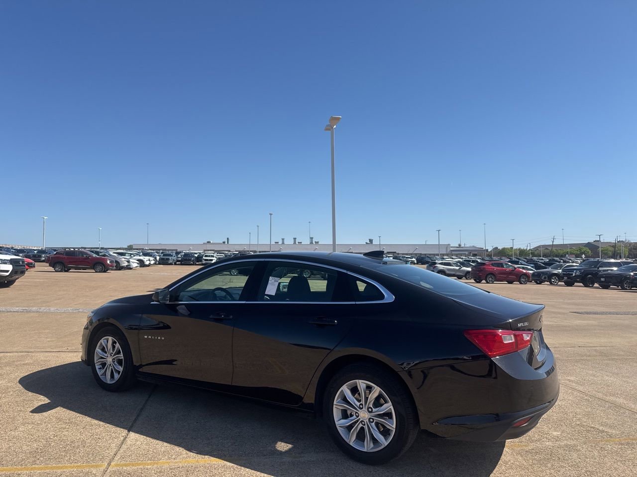 Used 2025 Chevrolet Malibu LT image 15