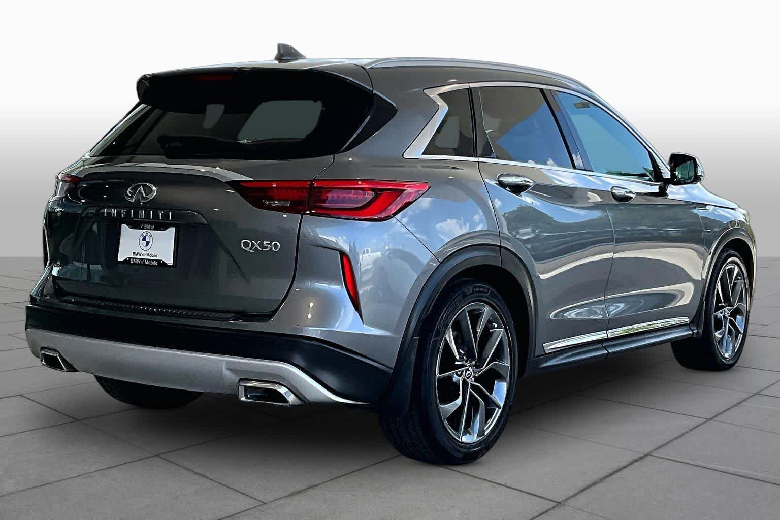 Used 2019 INFINITI QX50 Essential w/ Sensory Package FWD image 12