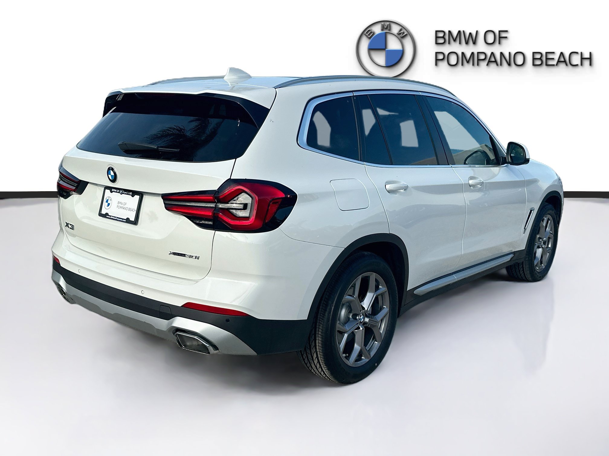 Used 2022 BMW X3 xDrive30i w/ Convenience Package AWD/4WD image 7