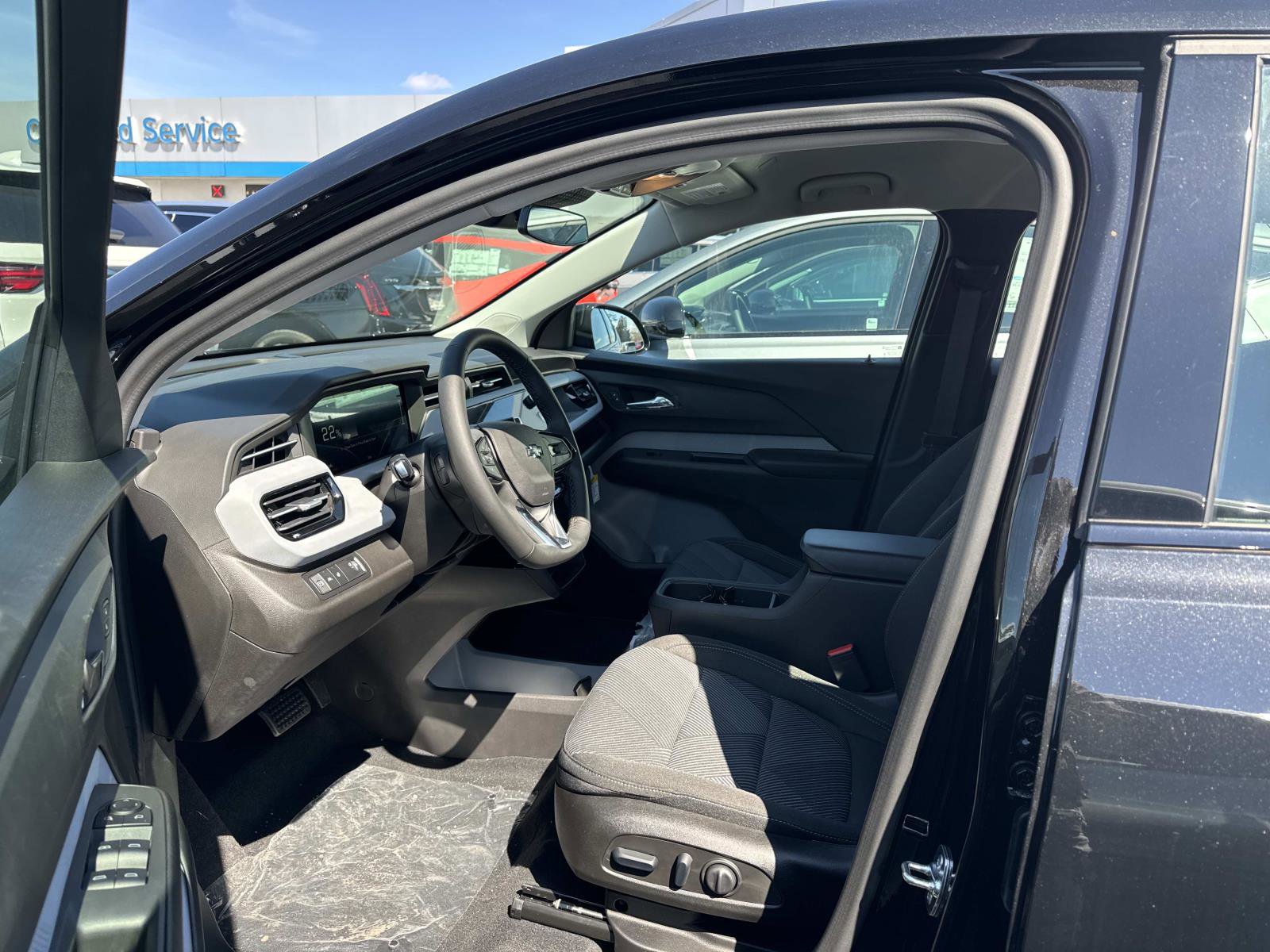 New 2027 Chevrolet Bolt LT w/ Comfort Package image 17
