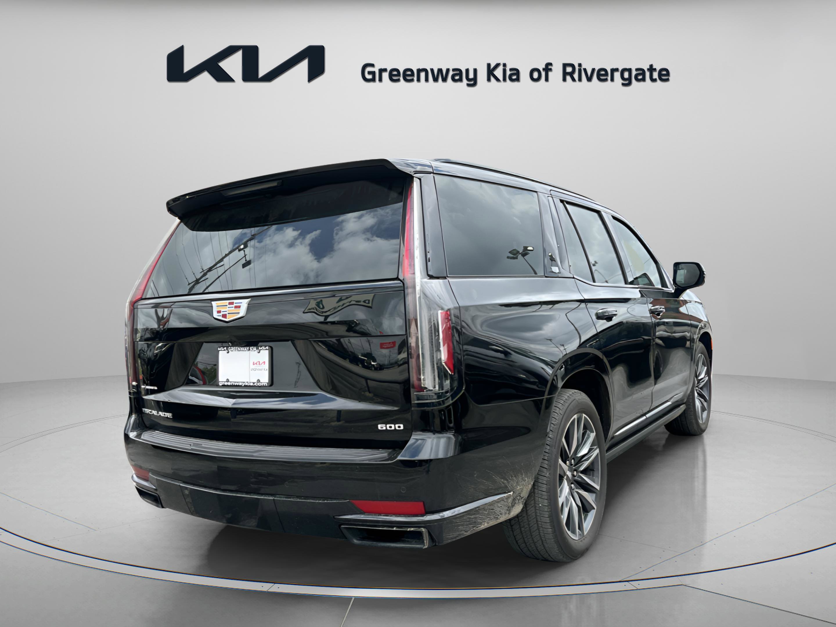 Used 2022 Cadillac Escalade Sport Platinum AWD/4WD image 6
