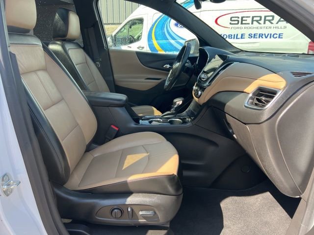 Used 2023 Chevrolet Equinox Premier AWD/4WD image 11