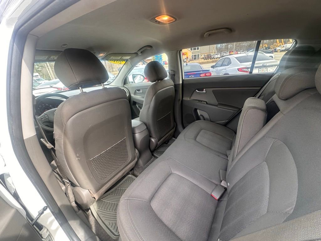Used 2013 Kia Sportage LX image 25