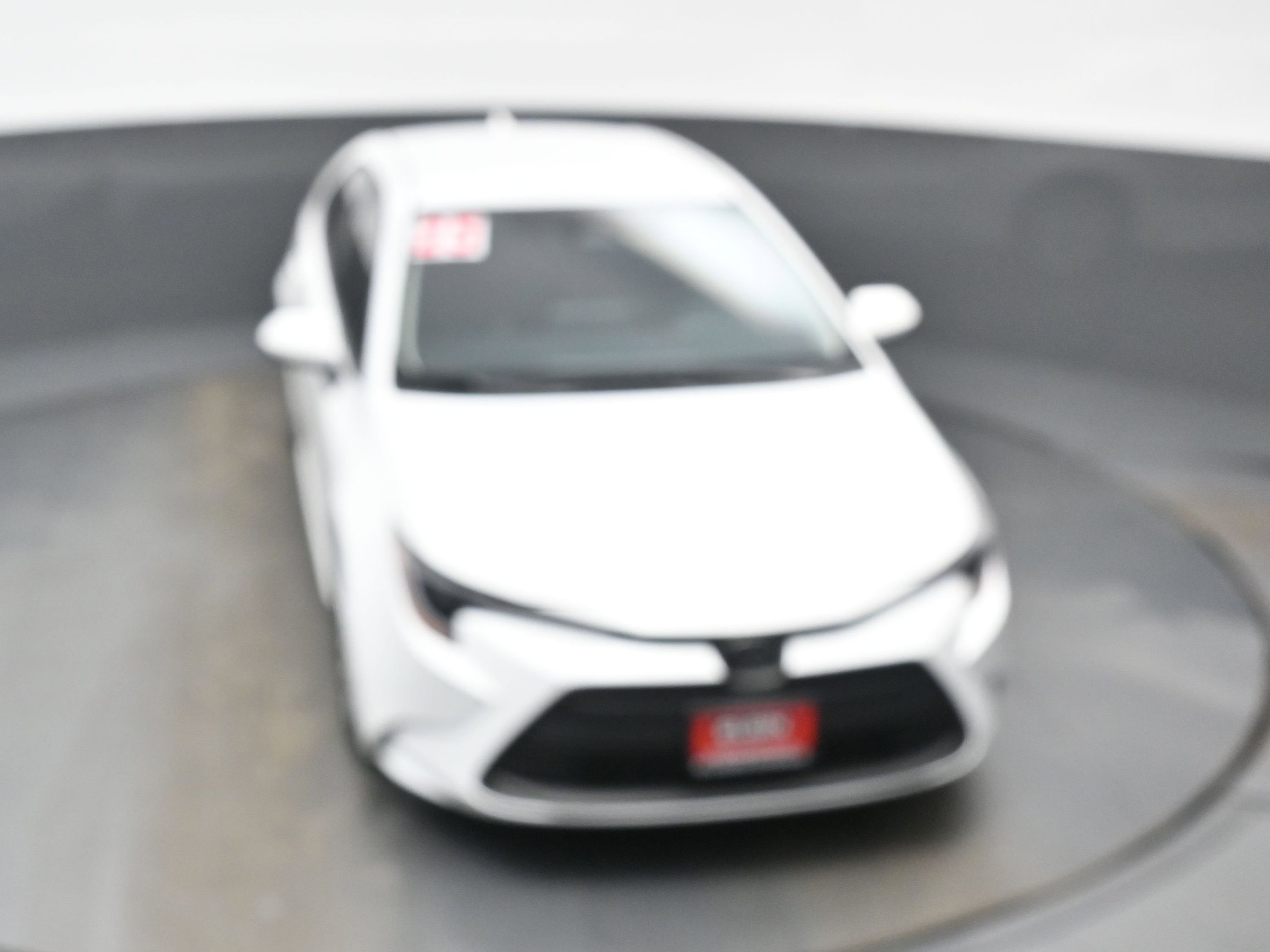 Used 2025 Toyota Corolla LE w/ LE Premium Package image 34