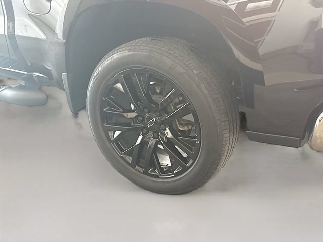 Used 2023 Chevrolet Silverado 1500 LTZ w/ Technology Package AWD/4WD image 34