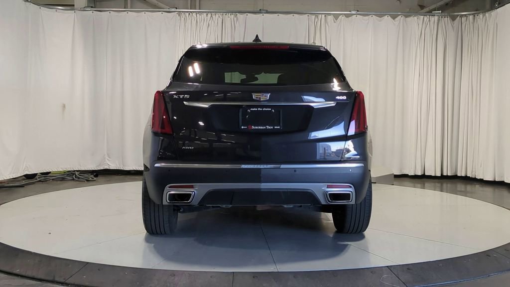 Used 2020 Cadillac XT5 Premium Luxury w/ LPO, Floor Liner Package image 9