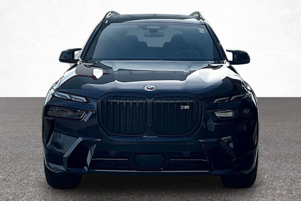 Used 2023 BMW X7 M60i AWD/4WD image 3