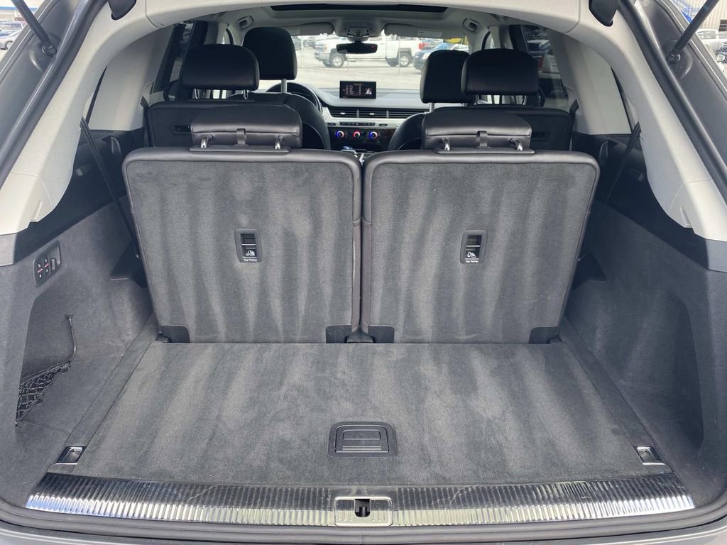 Used 2018 Audi Q7 2.0T Premium Plus w/ Premium Plus Package image 11