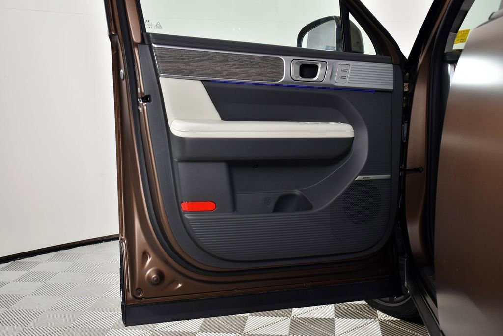 Used 2024 Hyundai Santa Fe Calligraphy image 18