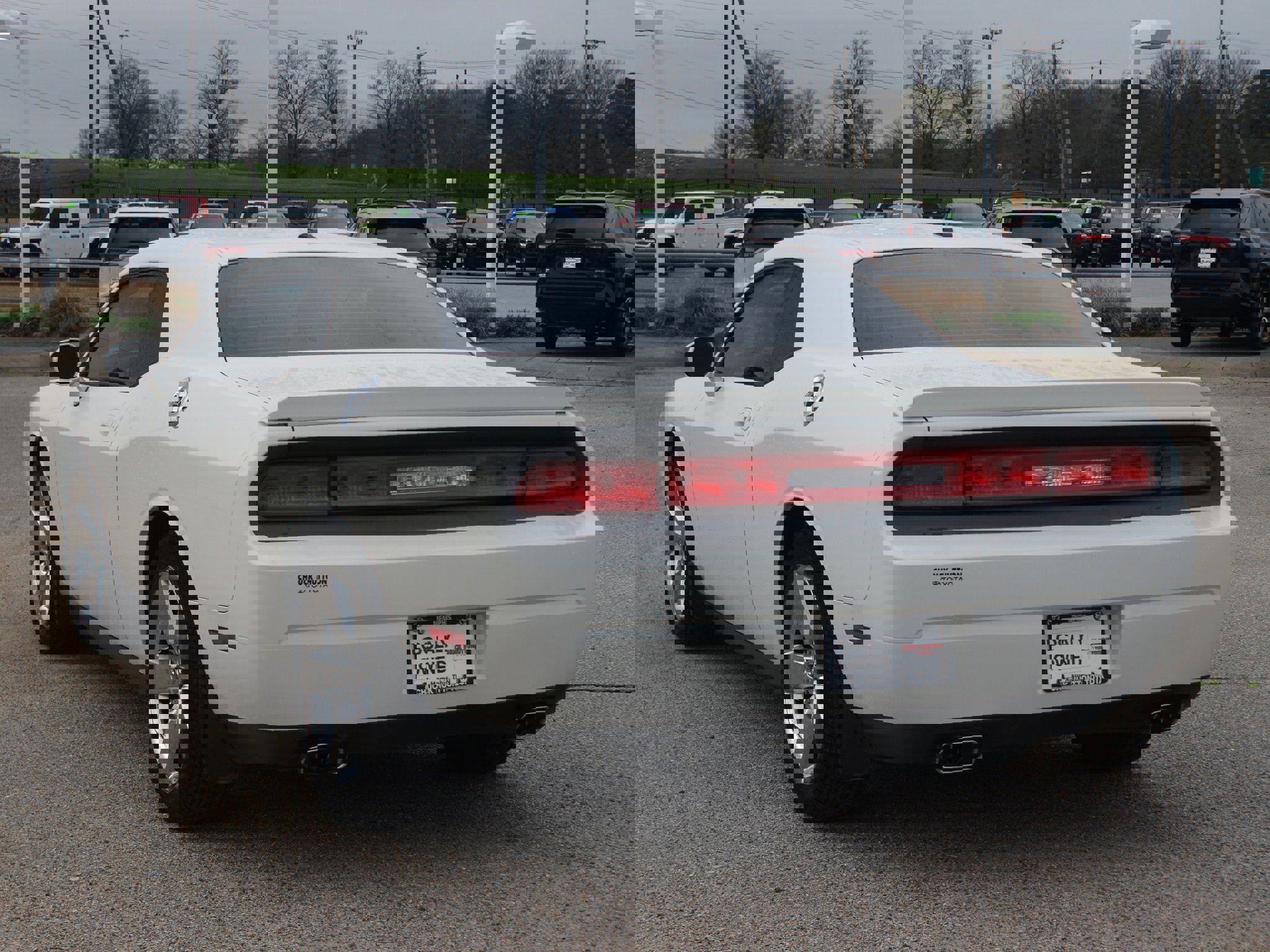 Used 2010 Dodge Challenger R/T image 11