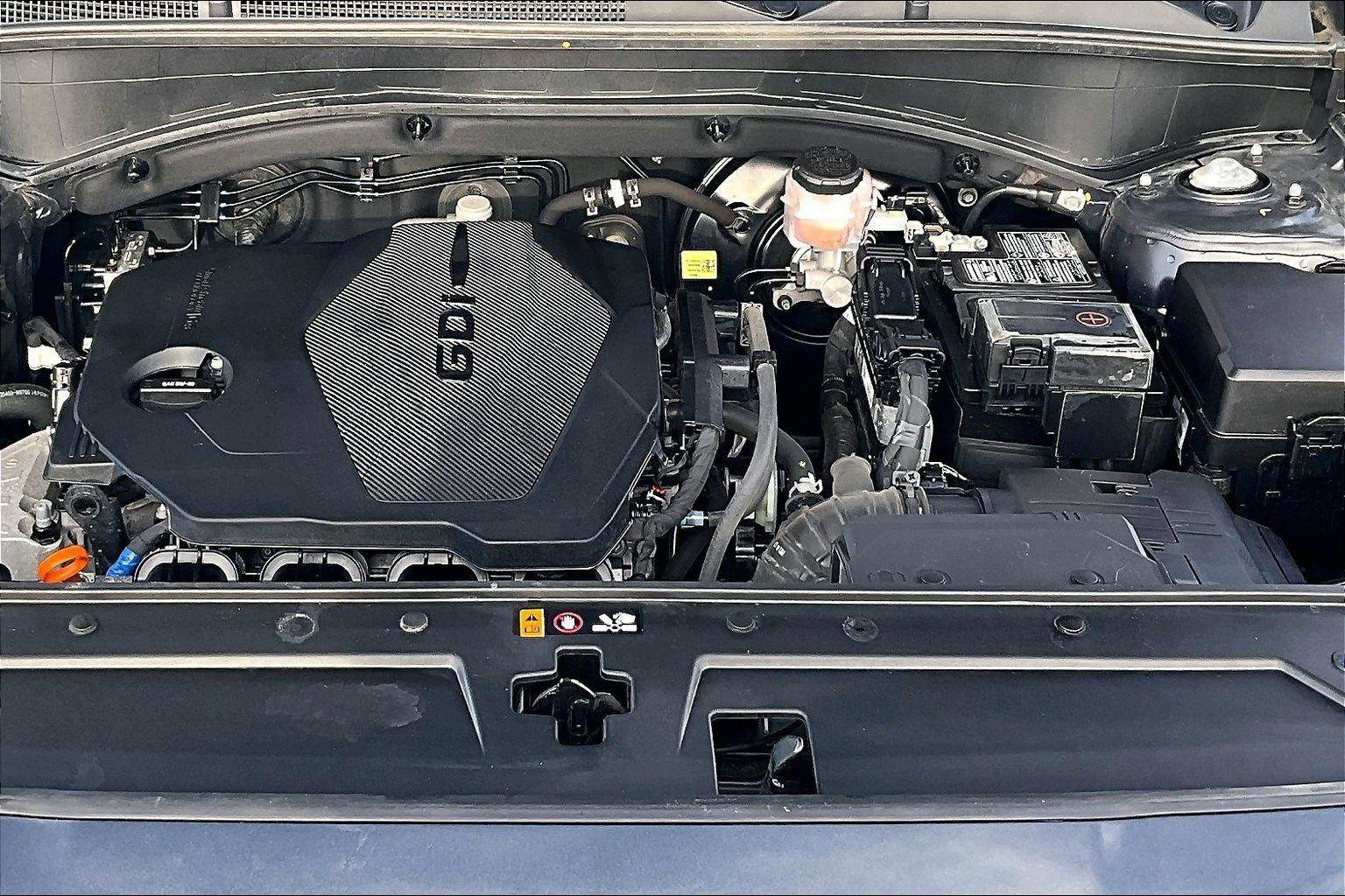 Used 2023 Hyundai Santa Fe SE image 10