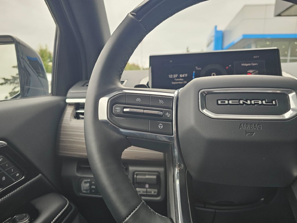 Used 2025 GMC Sierra EV Denali AWD/4WD image 31