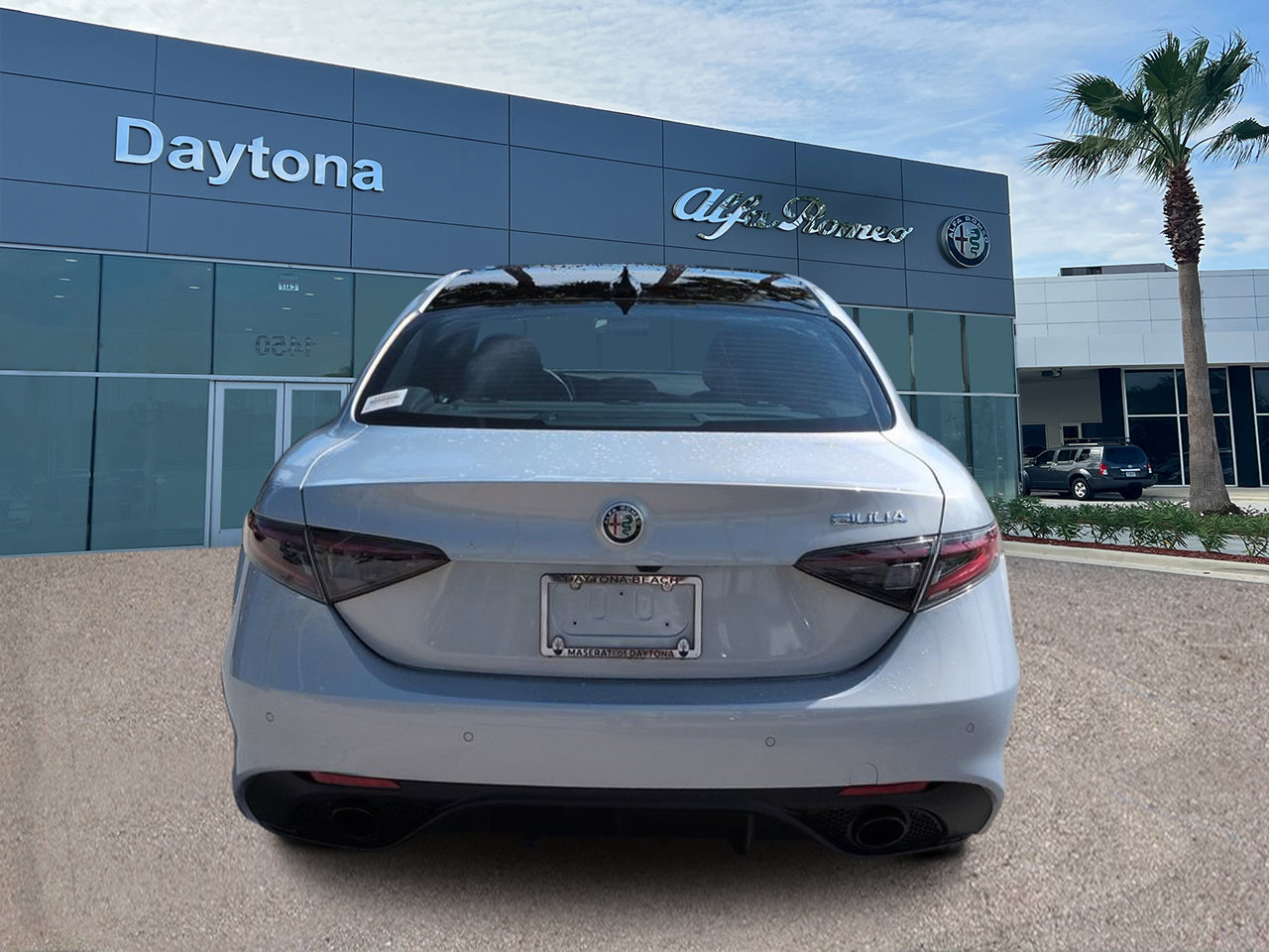 New 2026 Alfa Romeo Giulia w/ Driving Assist Package RWD image 4