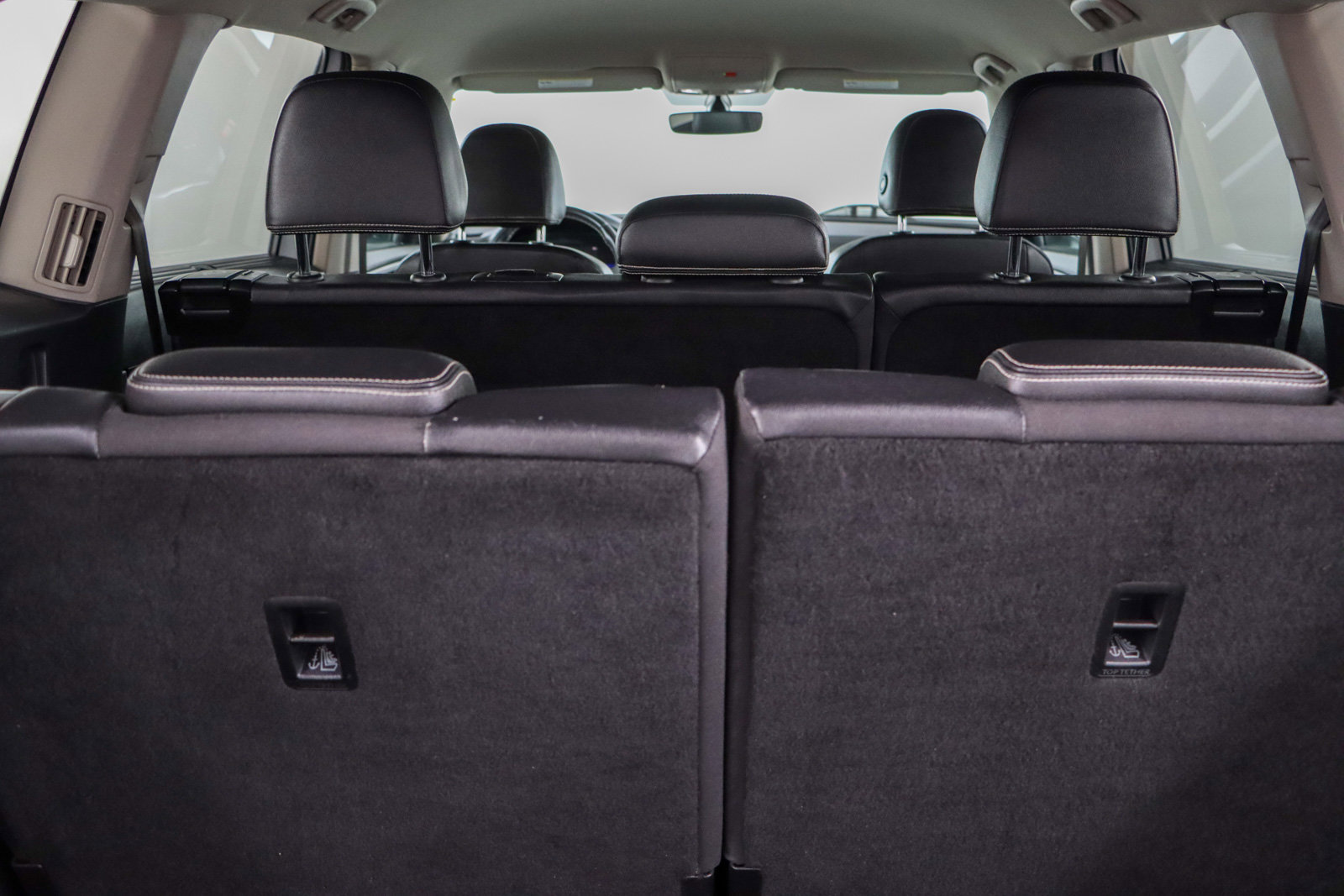 Used 2023 Volkswagen Atlas SE image 30