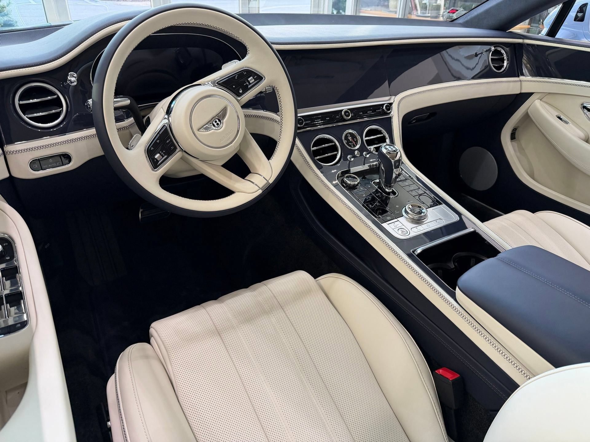 New 2026 Bentley Continental GT AWD/4WD image 4