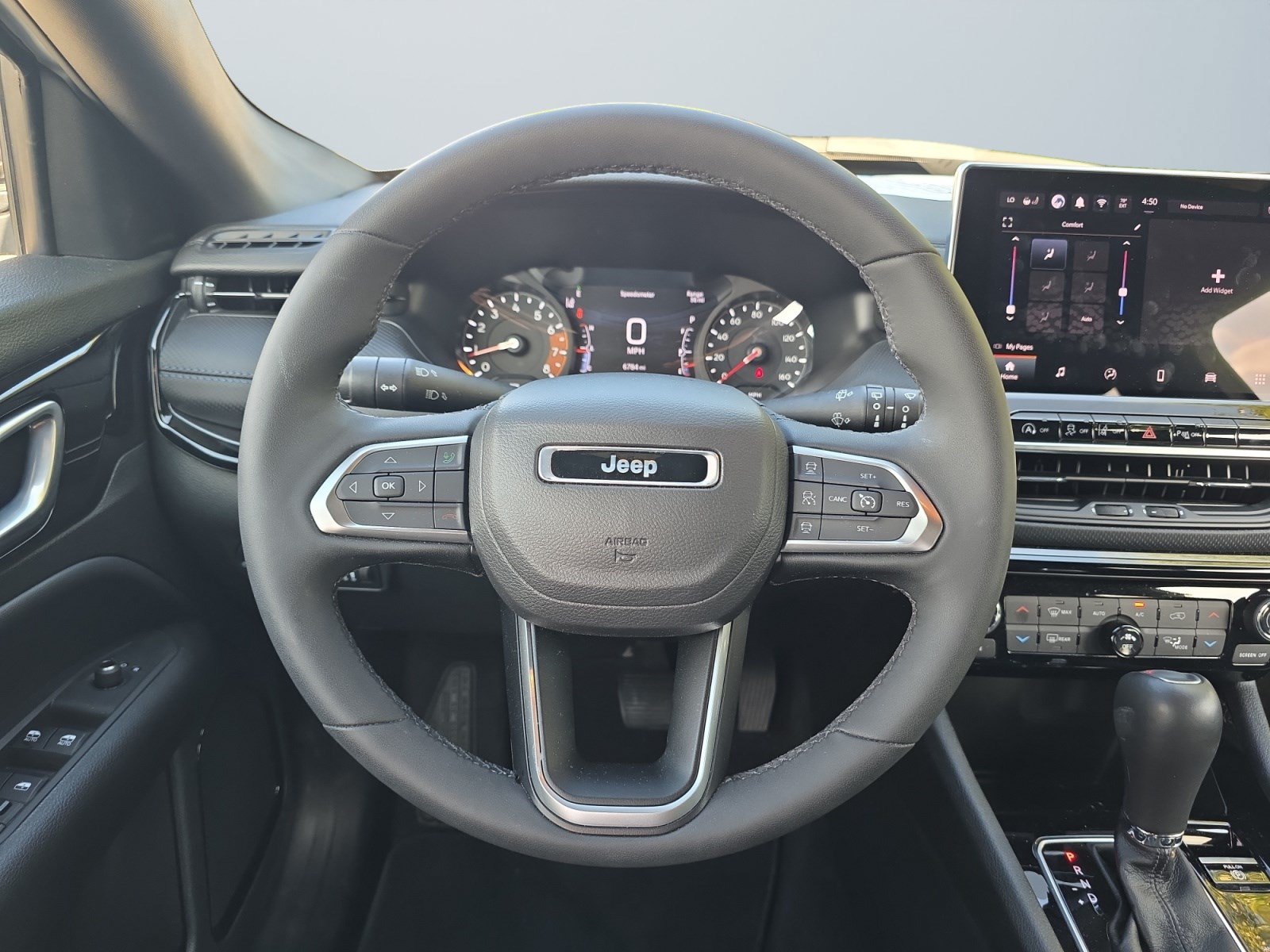 Used 2026 Jeep Compass Limited AWD/4WD image 14