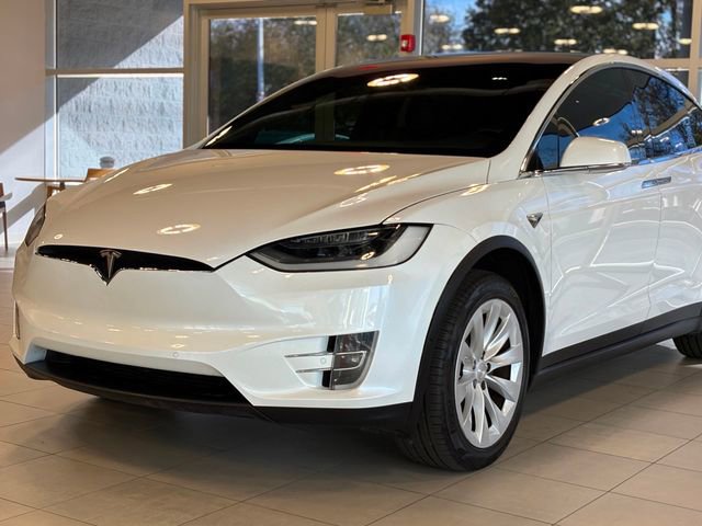 Used 2021 Tesla Model X Long Range image 4