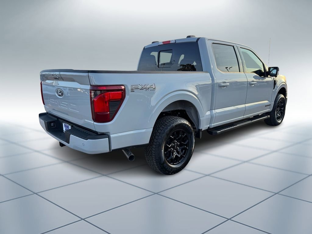 New 2026 Ford F150 XLT w/ Equipment Group 302A MID AWD/4WD image 4