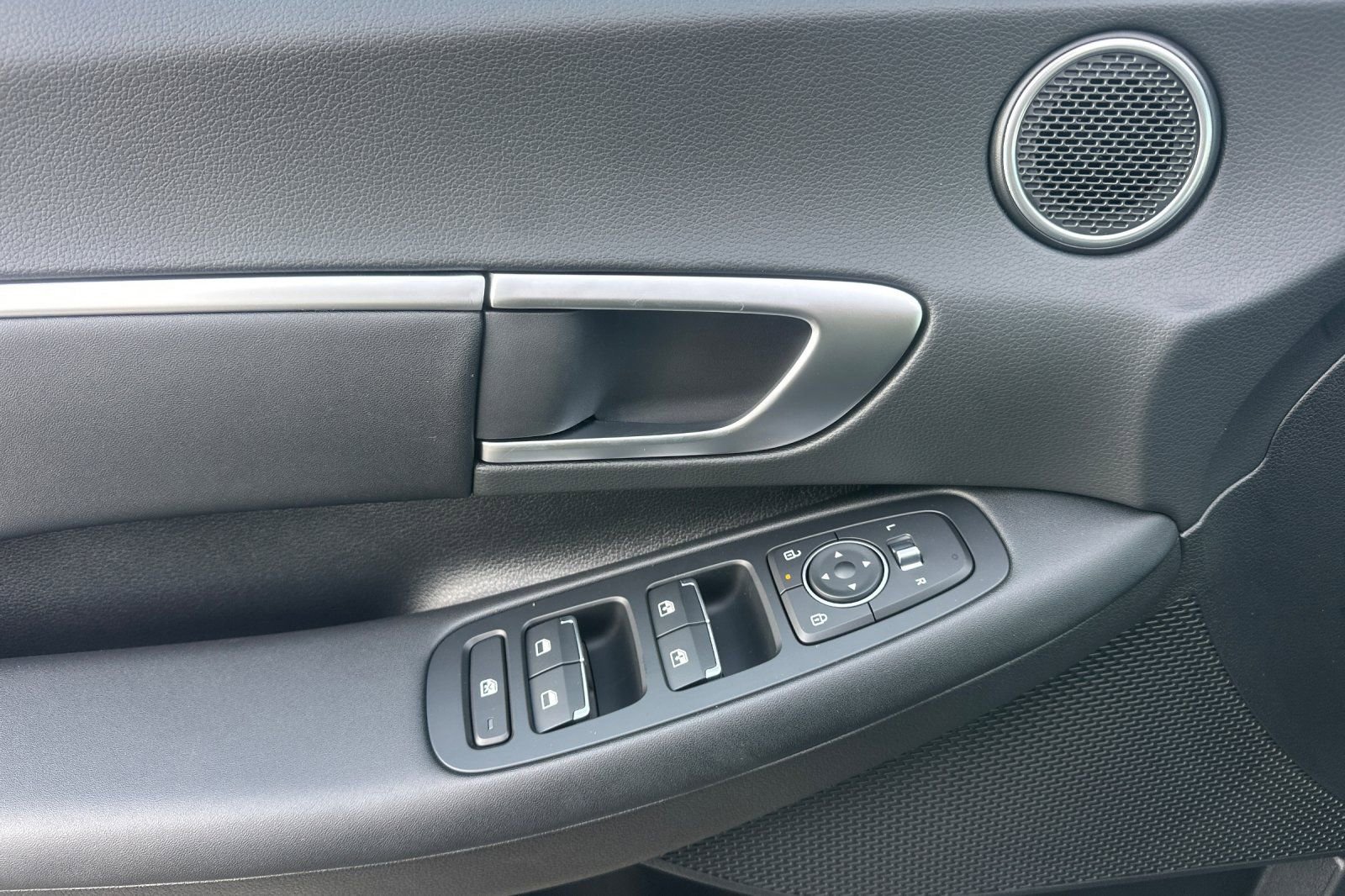 New 2026 Hyundai Sonata SEL image 11